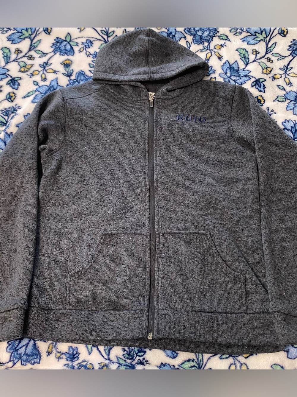 Kuiu Base Camp High Loft Fleece Zip Up Hoodie Gray Youth Kids Size XL (18)